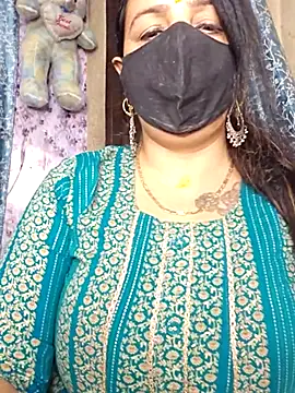 cute-tanvi online show from 28, 4, 2026