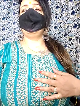 cute-tanvi online show from 7, 4, 2026