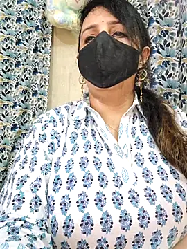 Snapshot of cute-tanvi chatting on 16, 10, 2025 cute-tanvi online show from 16, 10, 2025