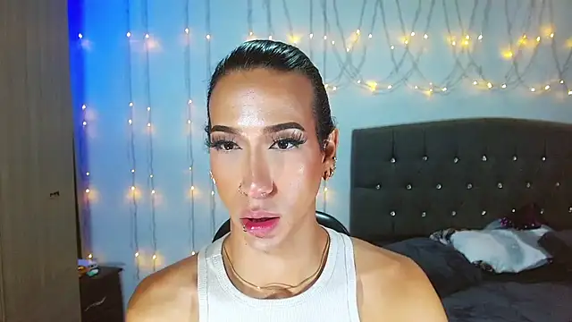 Kenisha Sweet online show from 23, 2, 2025