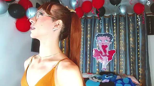 Kenisha Sweet online show from 16, 7, 2026