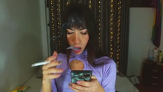 Kenisha Sweet online show from 18, 3, 2026