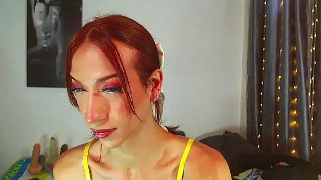 Kenisha Sweet online show from 21, 6, 2026