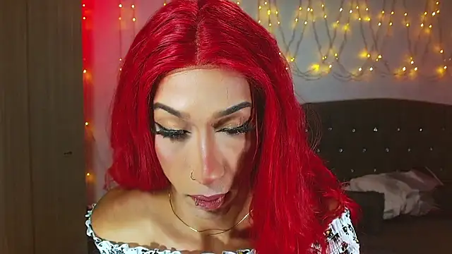 Kenisha Sweet online show from 3, 3, 2025