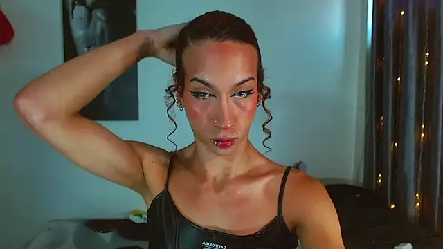 Kenisha Sweet online show from 26, 5, 2026