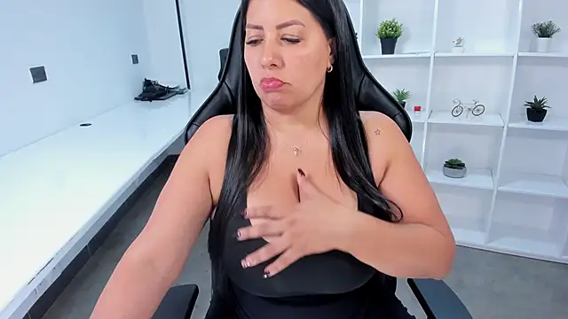 natural bigboobs online show from 18, 9, 2025