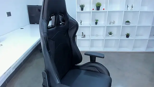 natural bigboobs online show from 29, 10, 2025