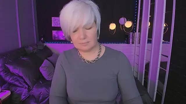 Snapshot of CarmenSoft chatting on 5, 5, 2026 CarmenSoft online show from 5, 5, 2026