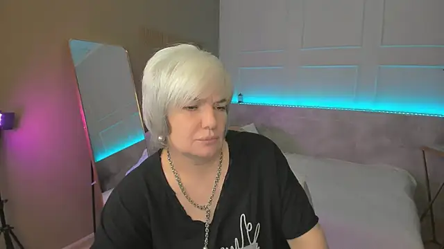 Snapshot of CarmenSoft chatting on 2, 6, 2026 CarmenSoft online show from 2, 6, 2026