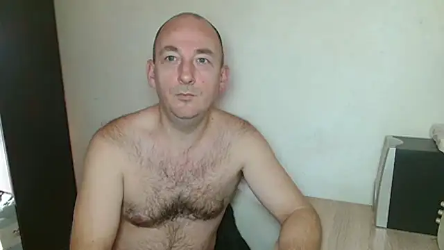 Snapshot of Johan___Barker chatting on 2, 12, 2025 Johan Barker online show from 2, 12, 2025