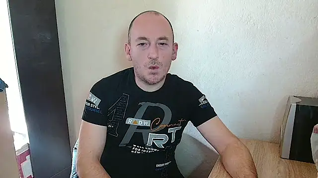 Johan   Barker online show from 12, 1, 2026