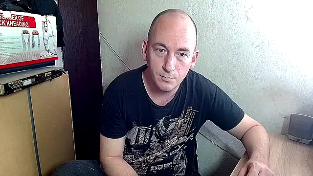 Johan   Barker online show from 5, 2, 2025