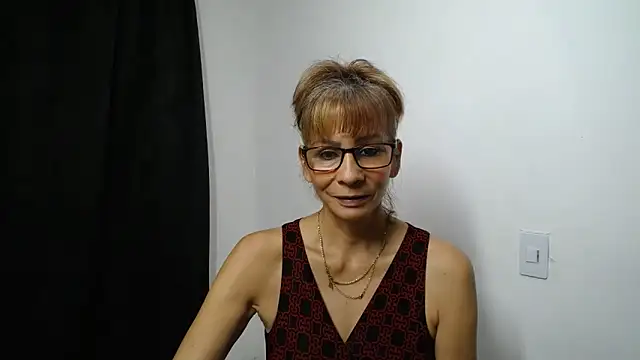 mommysexy16 online show from 3, 4, 2026