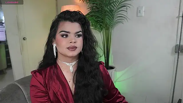 Snapshot of artechloe chatting on 11, 10, 2025 artechloe online show from 11, 10, 2025