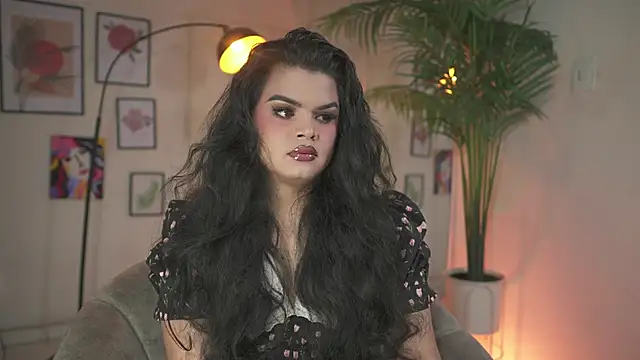 Snapshot of artechloe chatting on 20, 11, 2025 artechloe online show from 20, 11, 2025