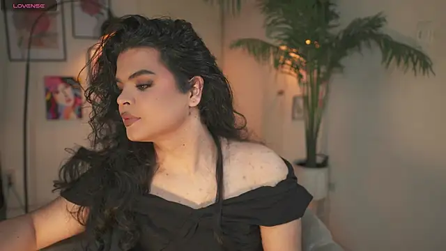 artechloe online show from 18, 12, 2025