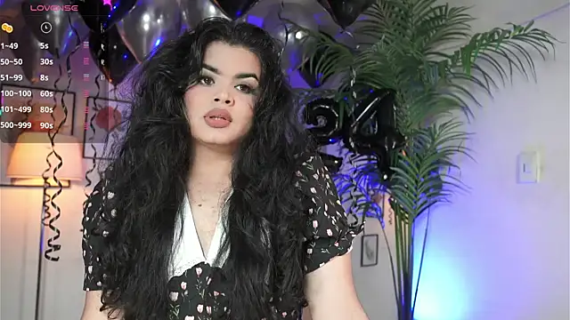 Snapshot of artechloe chatting on 26, 10, 2025 artechloe online show from 26, 10, 2025