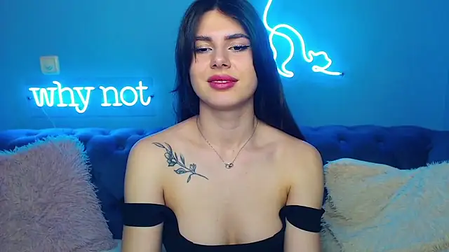 ViollinaLove online show from 4, 3, 2025