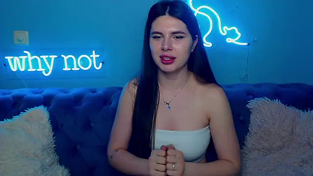 ViollinaLove online show from 4, 4, 2026