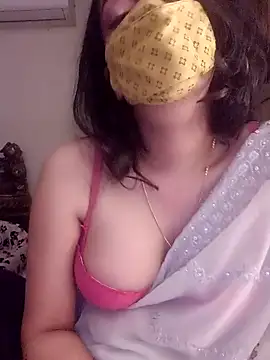 Snapshot of Lavanya_Shah chatting on 17, 12, 2024 Lavanya Shah online show from 17, 12, 2024