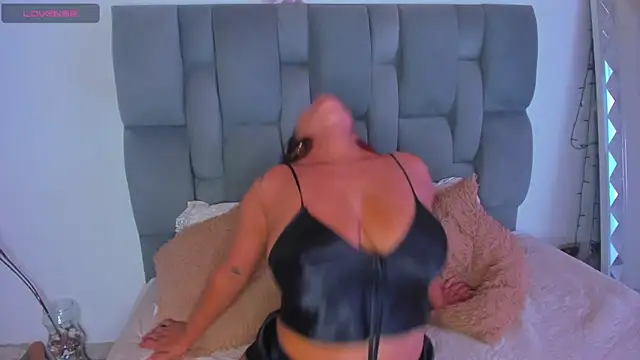 Snapshot of Nathalia_Rodriguez chatting on 7, 6, 2026 Nathalia Rodriguez online show from 7, 6, 2026