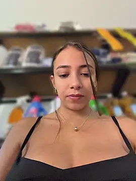 Snapshot of Hall_16 chatting on 2, 7, 2026 Hall 16 online show from 2, 7, 2026