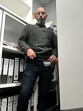 207RCCam online show from 14, 11, 2025