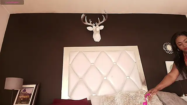 Sensual Crazy online show from 19, 4, 2026