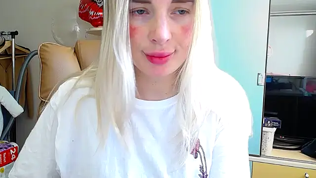 Snapshot of miaa_sunn chatting on 27, 2, 2026 miaa sunn online show from 27, 2, 2026