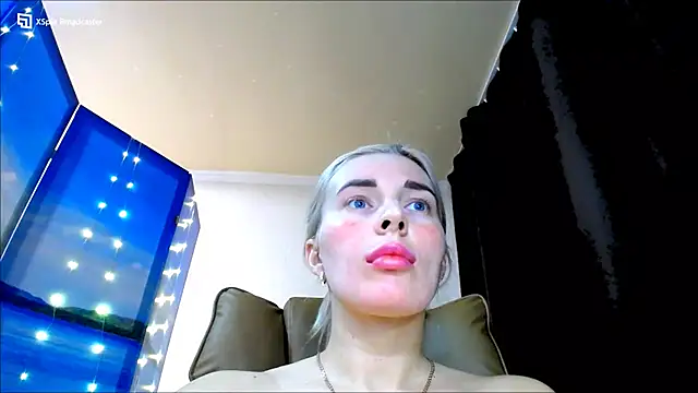 Snapshot of miaa_sunn chatting on 19, 1, 2025 miaa sunn online show from 19, 1, 2025