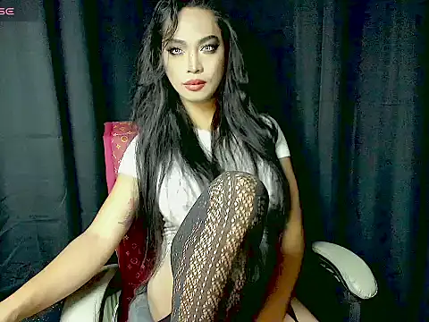 XXsexylongcockXX online show from 13, 1, 2026