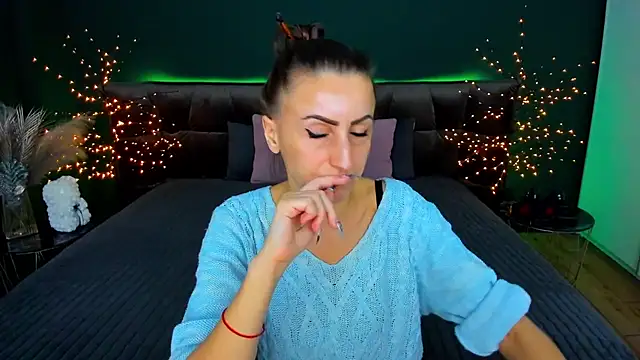 Rebecca Diamond online show from 17, 11, 2025