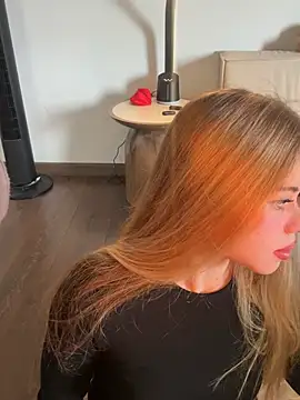 curchez  online show from 10, 2, 2026