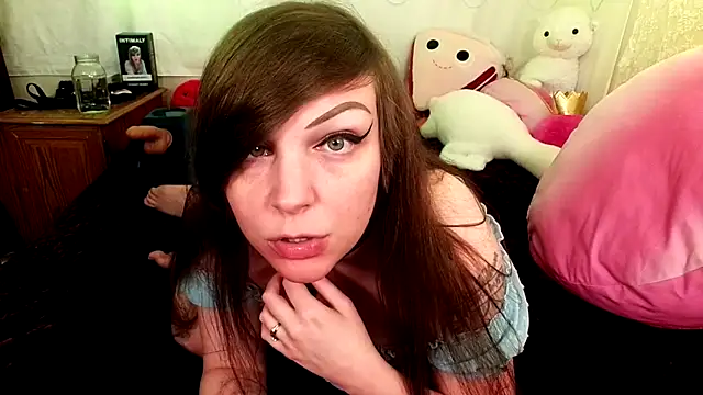 GamerGirlRoxyAndLee online show from 28, 2, 2026