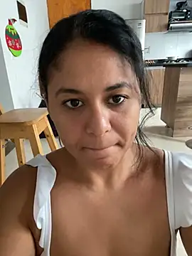 Snapshot of pleasureMyAss- chatting on 1, 1, 2025 pleasureMyAss- online show from 1, 1, 2025
