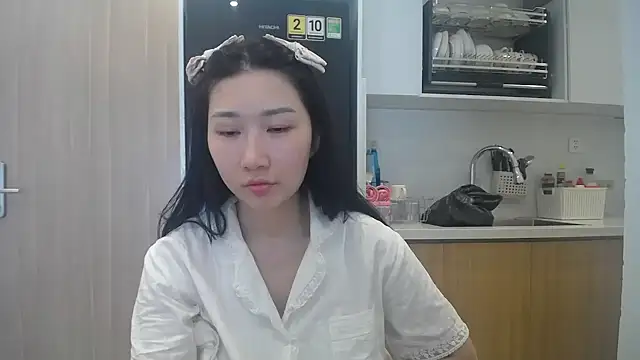 Snapshot of Asiagirll chatting on 17, 7, 2026 Asiagirll online show from 17, 7, 2026