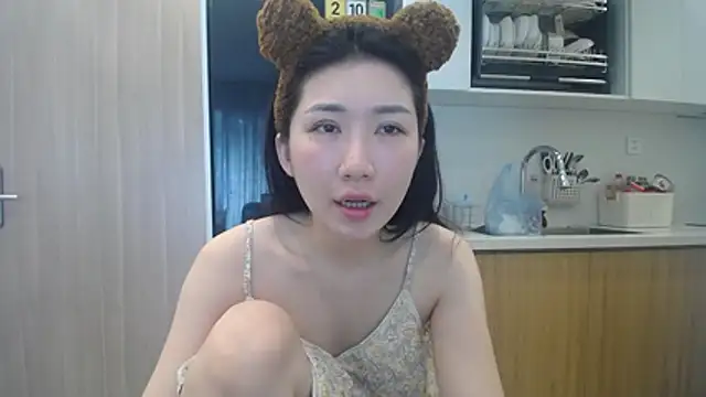 Asiagirll online show from 6, 5, 2026