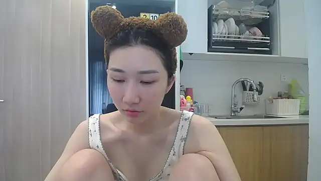 Snapshot of Asiagirll chatting on 11, 6, 2026 Asiagirll online show from 11, 6, 2026