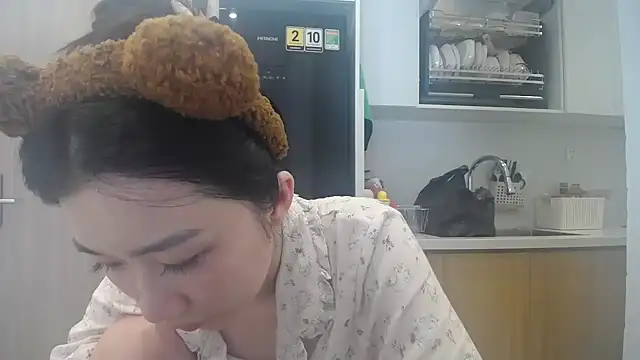 Asiagirll online show from 3, 6, 2026