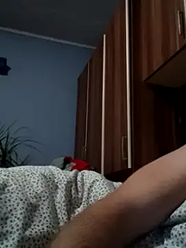 Snapshot of Rolandxxxr chatting on 7, 2, 2025 Rolandxxxr online show from 7, 2, 2025