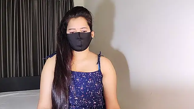Snapshot of YourLovelyQueen chatting on 12, 2, 2025 YourLovelyQueen online show from 12, 2, 2025