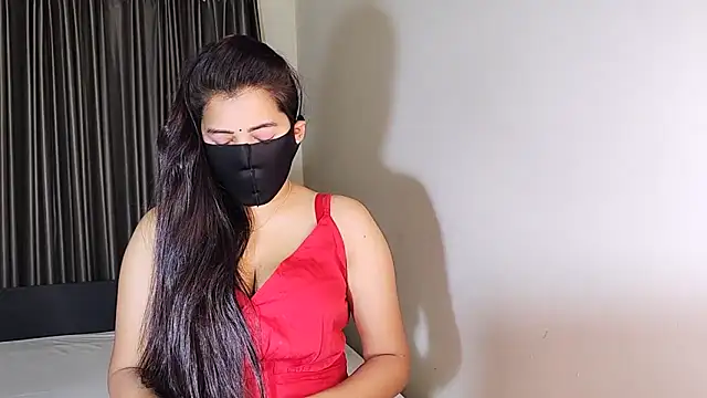 Snapshot of YourLovelyQueen chatting on 14, 2, 2025 YourLovelyQueen online show from 14, 2, 2025