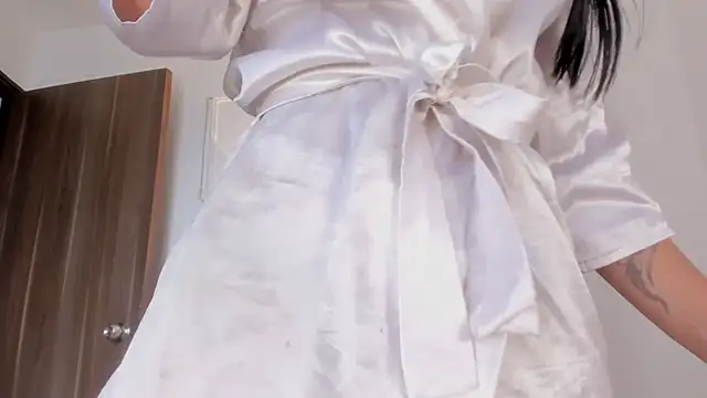 Hanna Risso online show from 1, 4, 2026