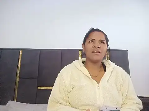 Snapshot of aleixane chatting on 18, 7, 2026 aleixane online show from 18, 7, 2026