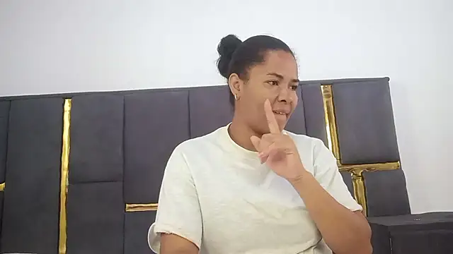 Snapshot of aleixane chatting on 23, 4, 2026 aleixane online show from 23, 4, 2026