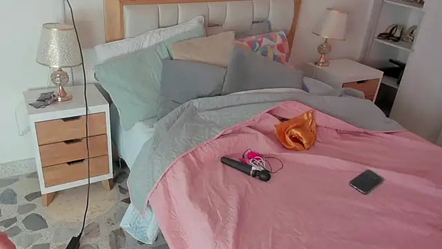 elena mature online show from 25, 10, 2025