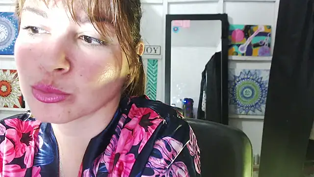 Snapshot of solamatista11 chatting on 27, 9, 2025 solamatista11 online show from 27, 9, 2025