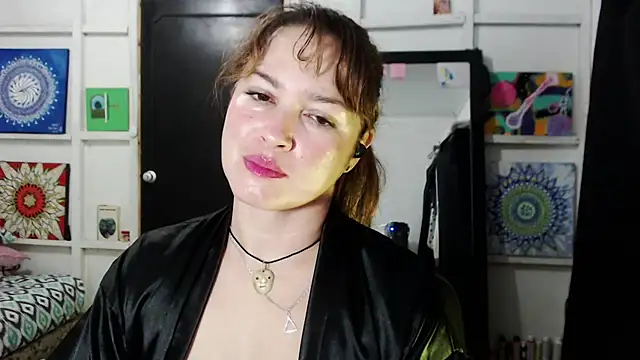 Snapshot of solamatista11 chatting on 14, 10, 2025 solamatista11 online show from 14, 10, 2025