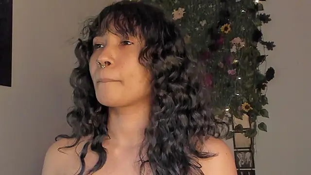 Mary Rosse1 online show from 13, 12, 2025