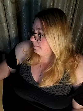 Iceprincess2bad4u online show from 9, 6, 2026